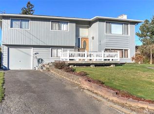 1019 Pierce Ct NE, Renton, WA 98056