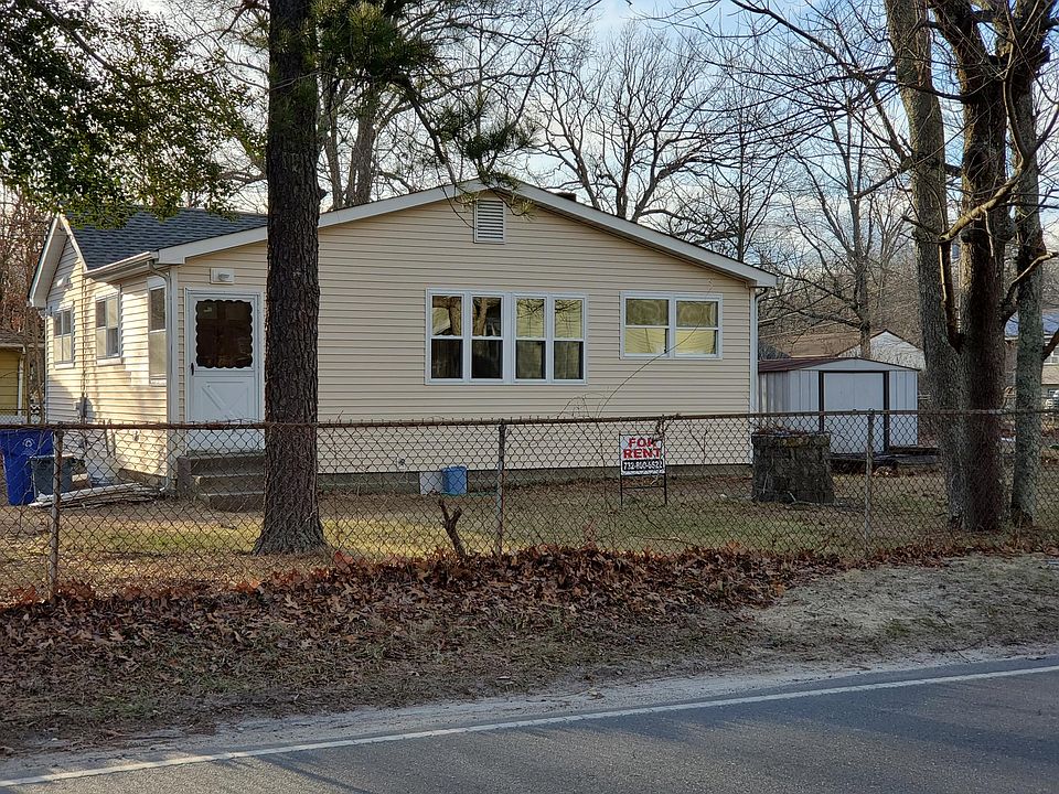 1st image of 102 Morris St