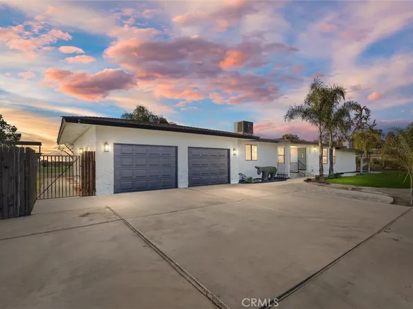 7404 Whirlaway St, Bakersfield, CA 93307