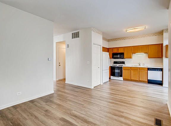 5th image of 2809 Wheatland Ct