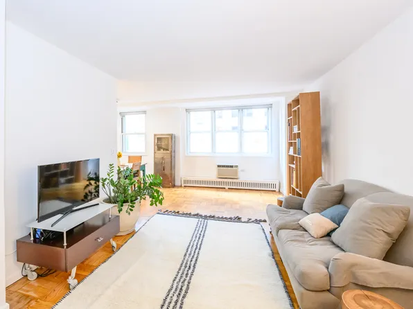 63 East 9th Street image 1 of 9