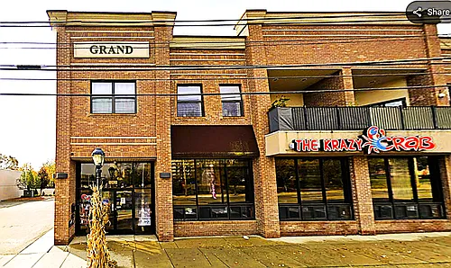 32821 Grand River Ave #B Photo 1