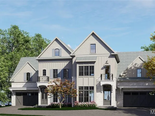 2 Enclave Dr, Saint Louis, MO 63122