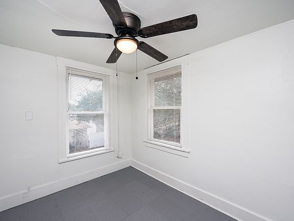 3rd image of 1701 14th St S #2