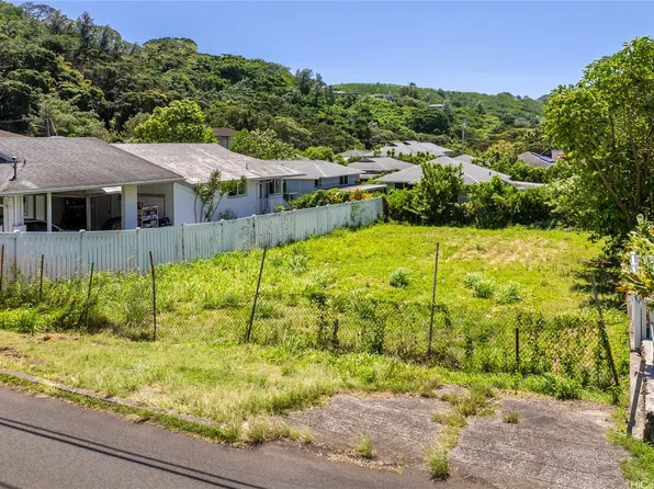 313 Kapulei St, Honolulu, HI 96813