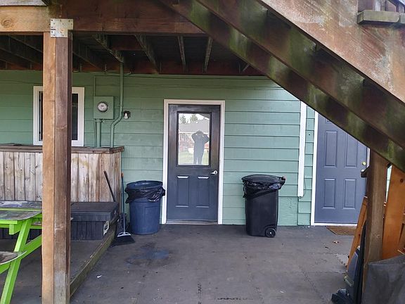 5th image of 101 Smithfield Dr