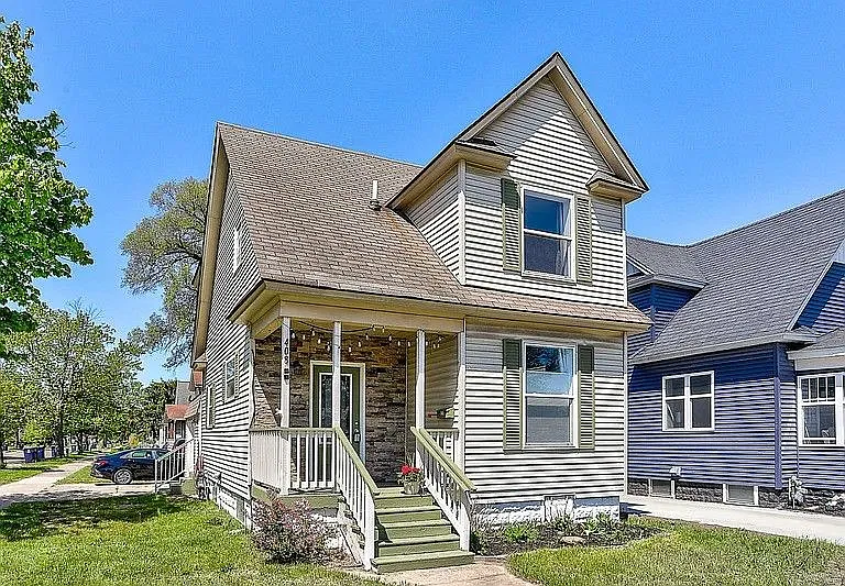 408 Van Raalte Ave — Photo 10