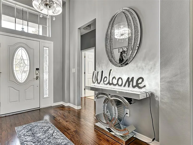 7514 Forest Mere Dr — Photo 3