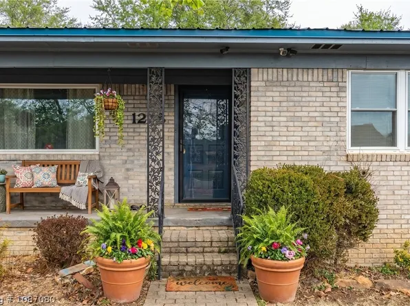 1228 Alma North St, Alma, AR 72921