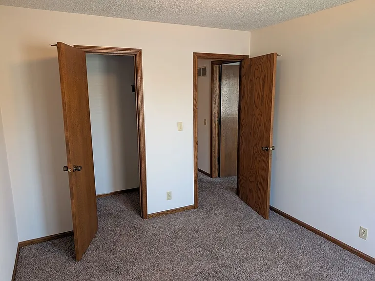 2216 Mirwyn Ct — Photo 30