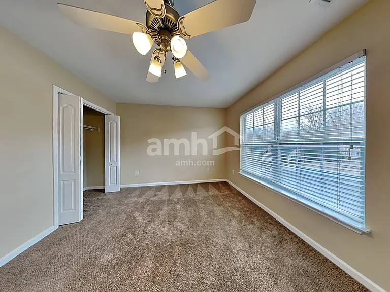 407 Windham Ct — Photo 17