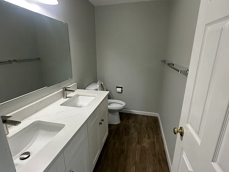 6B Heritage Sq — Photo 19