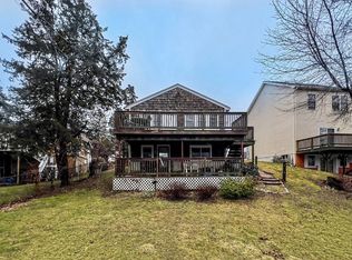 16 Planters Ln, Hingham, MA 02043