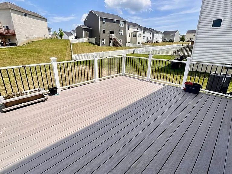 306 Raccoon Ave — Photo 2