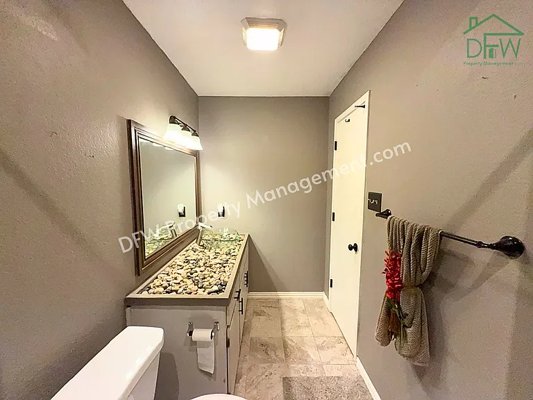 6415 Elm Springs Dr — Photo 16