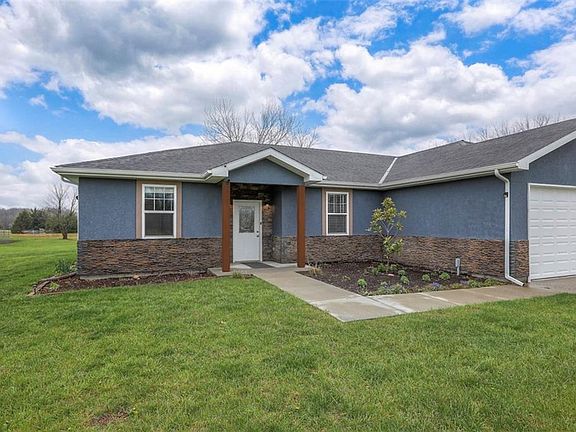 4th image of 1660 NW 795th Rd