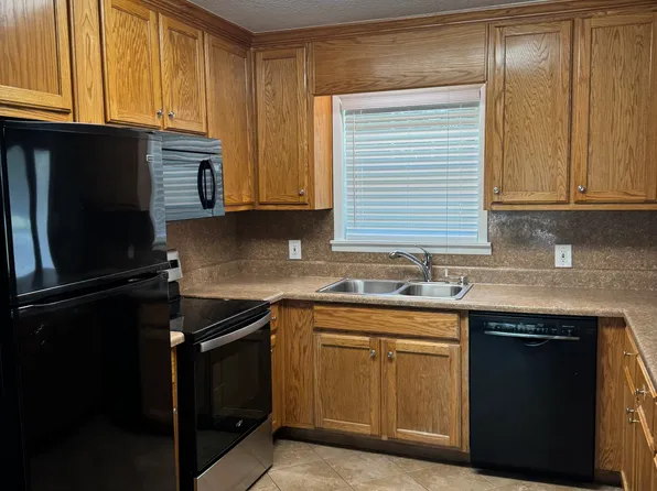 5073 Matthew Rd, Pace, FL 32571