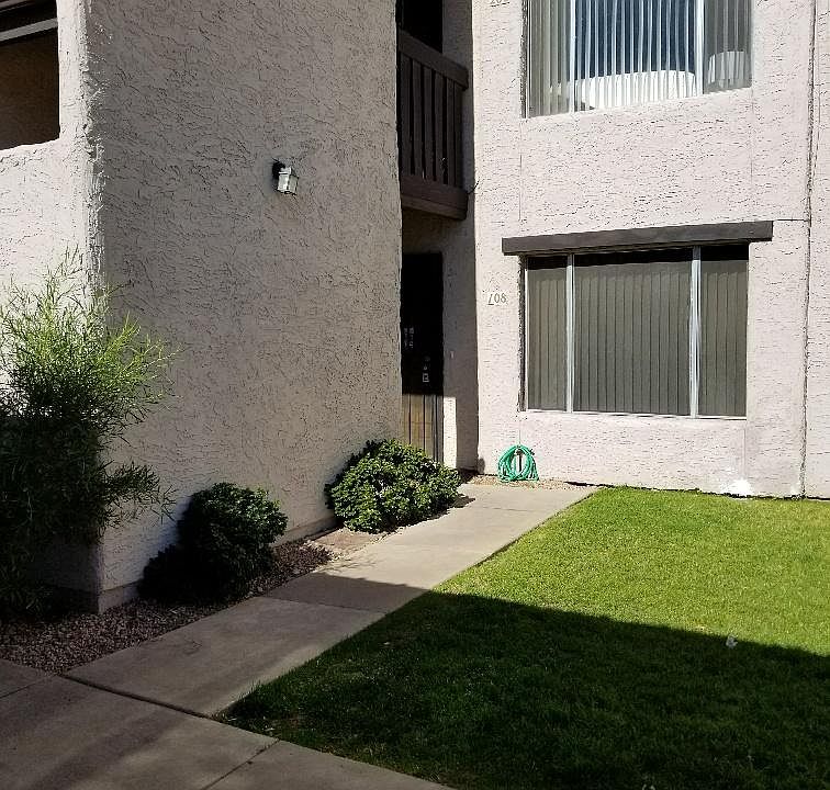 1st image of 1927 E Hampton Ave Unit 108