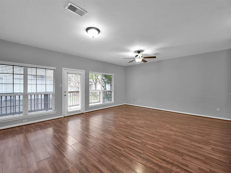 164 Binnacle Ct #B — Photo 8