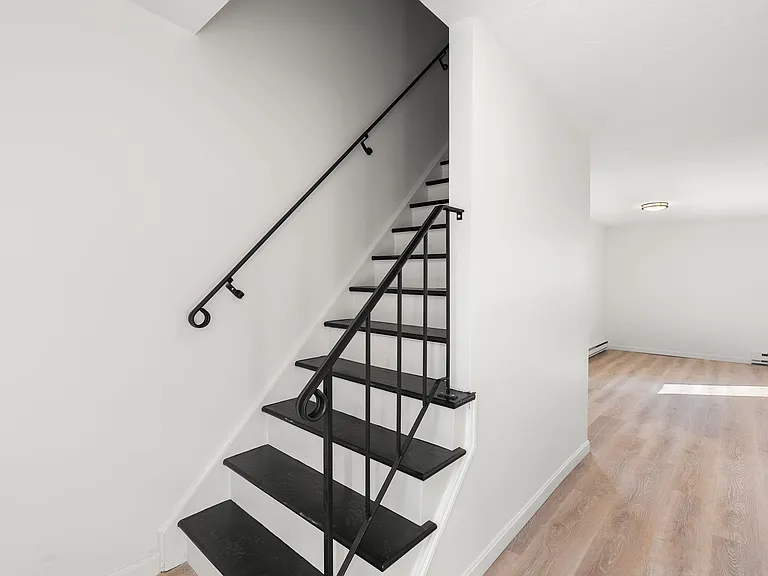 180 Main St #2110 — Photo 15