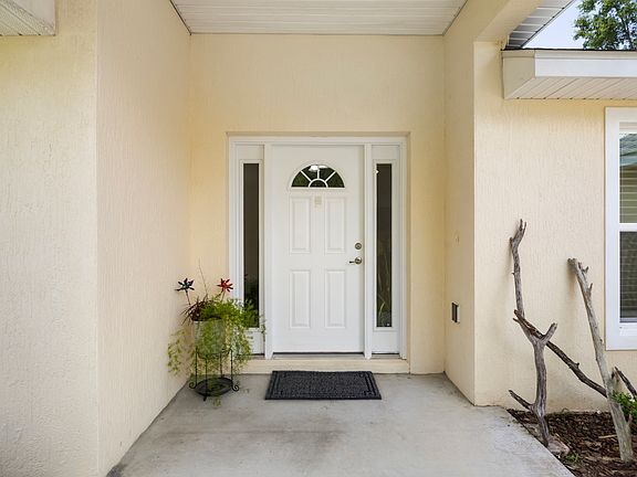 2nd image of 9432 SE 159th Ln