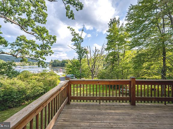 2nd image of 2355 Deep Creek Dr Unit 1