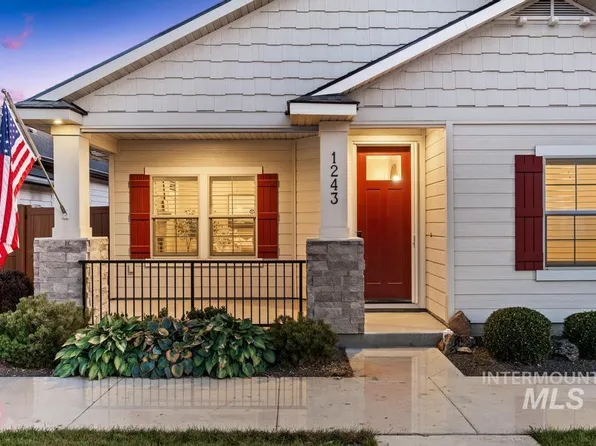 1243 E Prairiefire St, Meridian, ID 83646