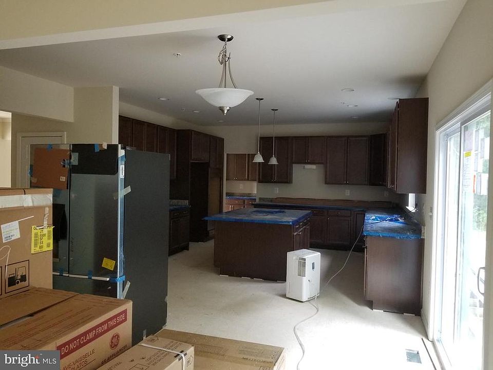 2nd image of 3265 Pageway Ct