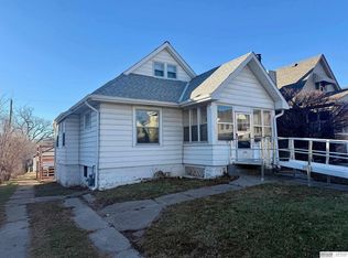 2340 S 35th St, Omaha, NE 68105