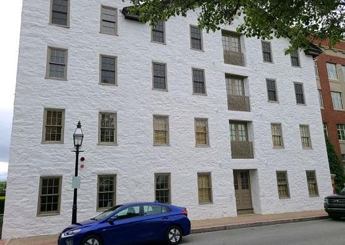1st image of 343 Thames St Unit 104-M-104