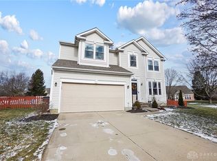 8811 Yankee Cove Ct, Dayton, OH 45458