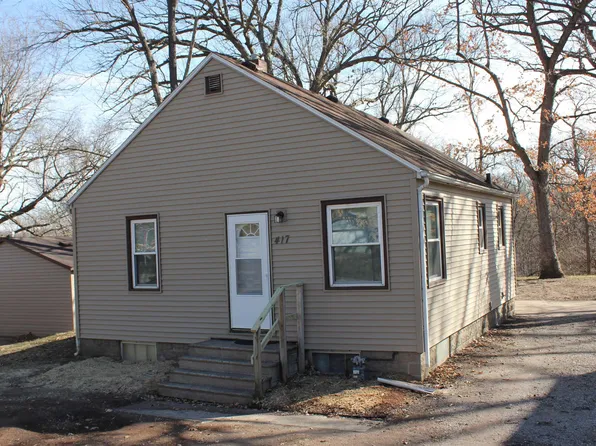 417 Dixie Cir, Evansdale, IA 50707