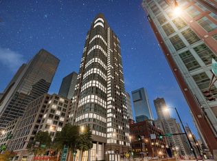 345 N La Salle Dr APT 2601, Chicago, IL 60654