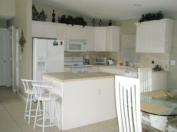 5th image of 17376 32nd Ln N