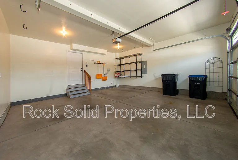 1031 Old Town Ln #1 — Photo 36
