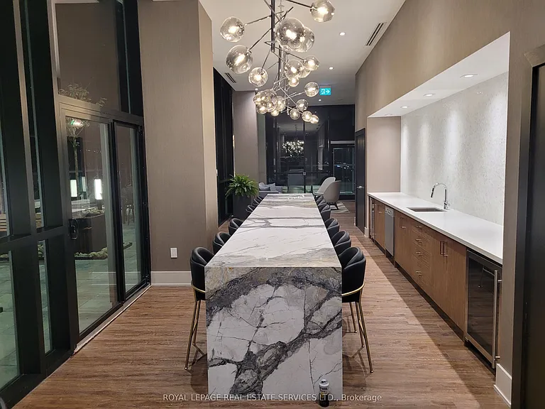 385 Winston Rd #1702 — Photo 32