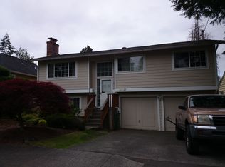 9847 60th Ave S, Seattle, WA 98118