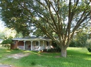 27 Broadway Dr, Purvis, MS 39475