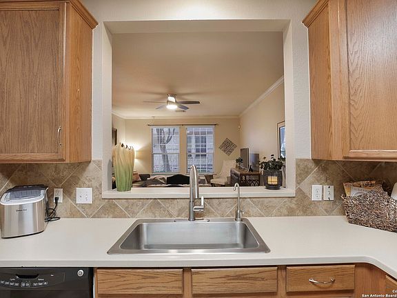 2nd image of 2524 Grayson Way