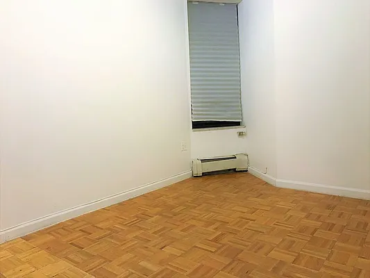 Rented by Sky Management | media 29