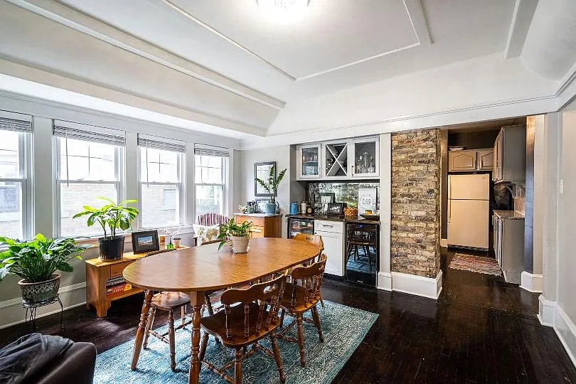 3 bed, 1400 sqft, $2,050 — Photo 4