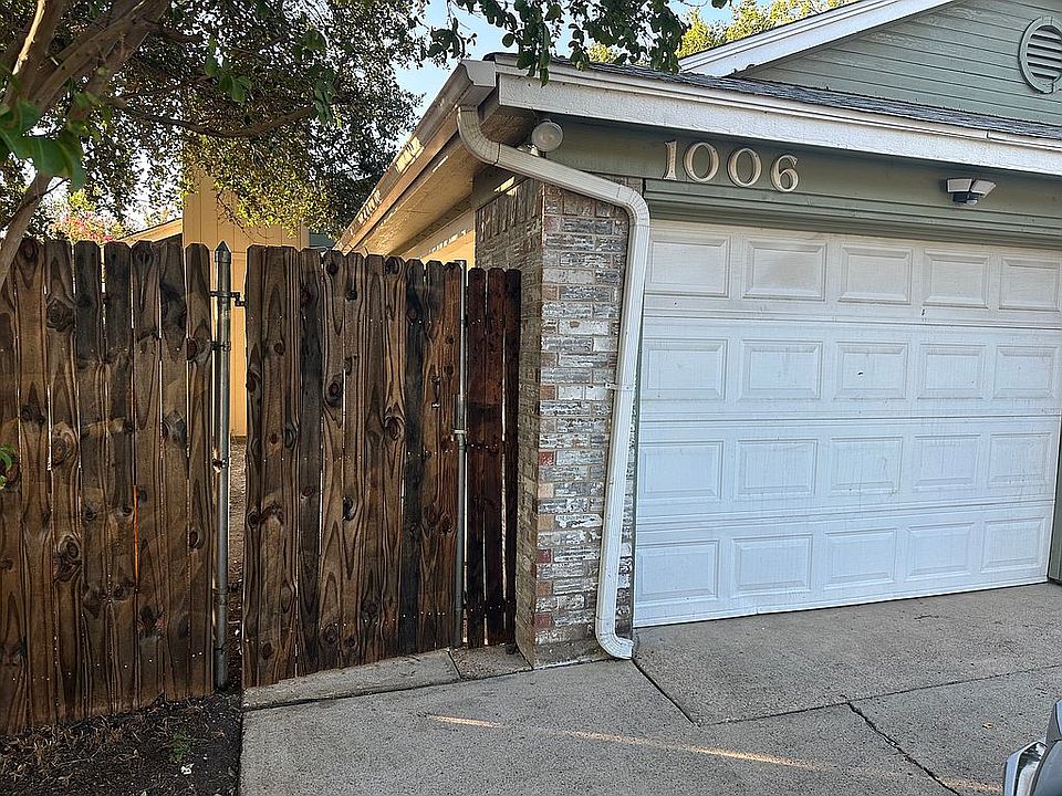 1st image of 1006 Cottonwood Trl