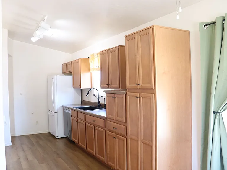 5379 Almosa St — Photo 11