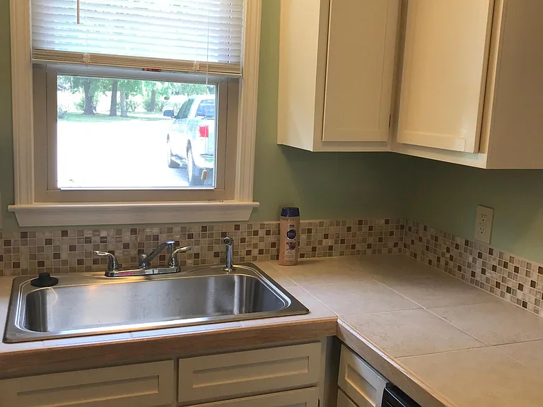 351 Wrenfield Rd #B — Photo 5