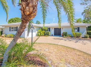 3368 Sheffield Cir, Sarasota, FL 34239