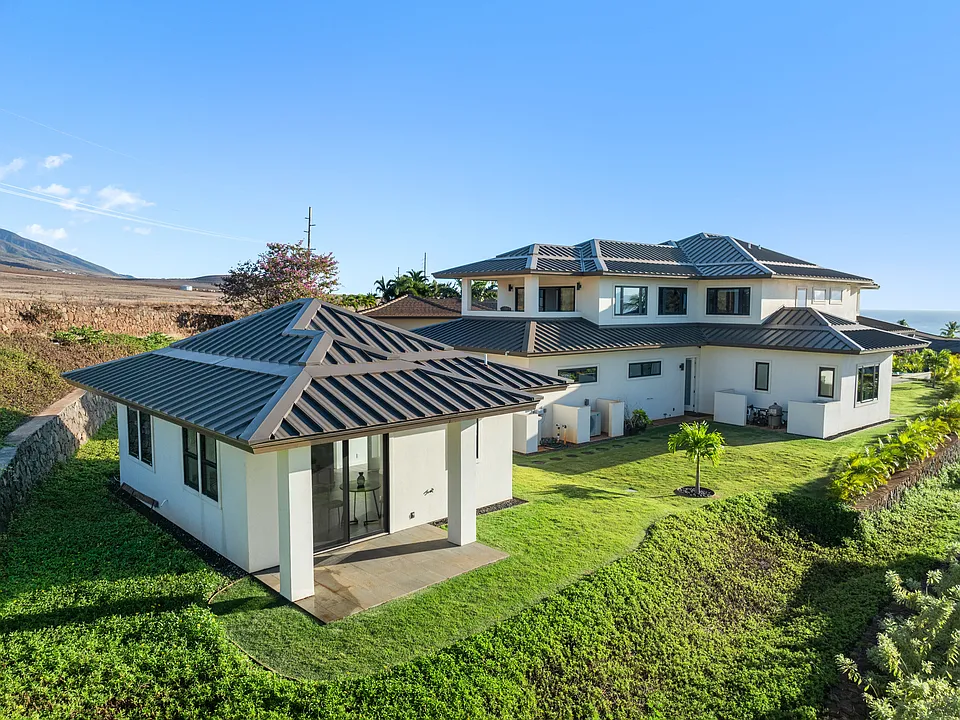 802 Anapuni Loop