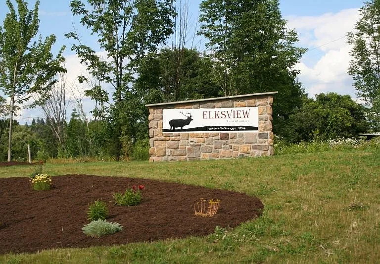 Jacks Mill Drive — Photo 2