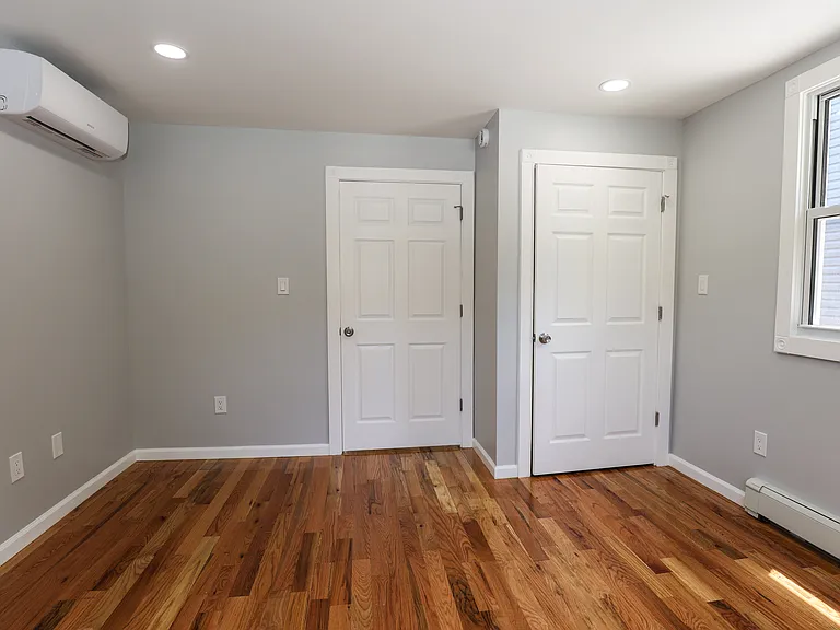 562 Peacock St #1 — Photo 23