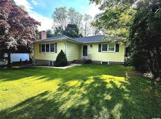 80 Craft Rd, Centereach, NY 11720