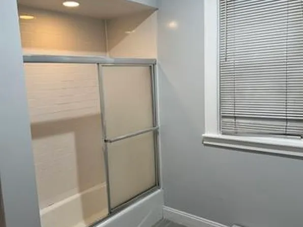 804 Kennedy Boulevard image 4 of 19